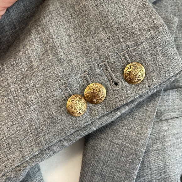 EUC J. Crew Gray Blazer with Notched Lapels and Tailored Fit - Picture 8 of 9